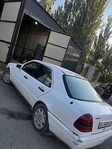 Унаа: Mercedes-Benz S-Class: 1995 г., 2.2 л, Кол менен иштөөчү, Бензин, Седан — 4