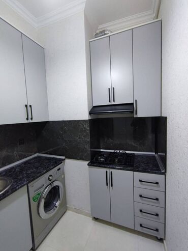 Uzunmüddətli kirayə mənzillər: Sumqayitda mirvari sitidə 16 mərtəbəli binanin 3-cu mərtəbəsində — 13