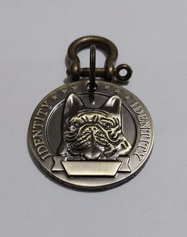 Heyvanlar üçün digər mallar: İt medalyonları (identifikasiya nişanı) satılır. Material: metal — 4