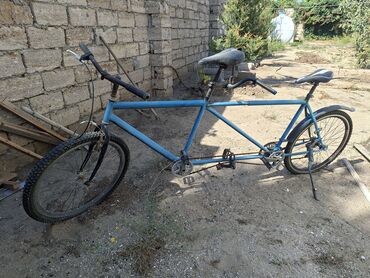 Uşaq velosipedləri: İki nəfərlik tandem velosiped velosipedin yungul temire ehtiyaci var