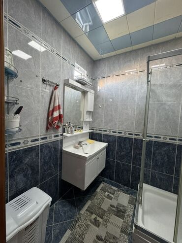 Köhnə tikili: Bakı, 28 May, 4 otaqlı, Köhnə tikili, m. İçərişəhər, 96 kv. m -da lalafo.az — 13 Köhnə tikili: Bakı, 28 May, 4 otaqlı, Köhnə tikili, m. İçərişəhər, 96 kv. m — 13