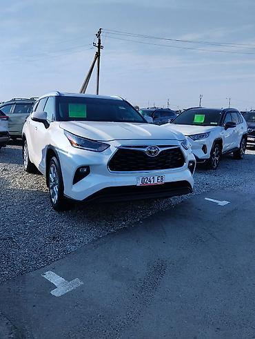 Toyota: Toyota Highlander: 2020 г., 3.5 л, Бензин, Кроссовер — 2