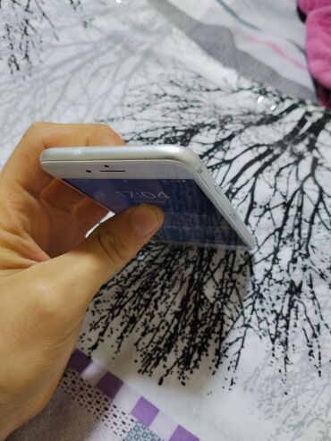 Apple iPhone: IPhone 7, 256 GB, Gümüşü, Barmaq izi — 6