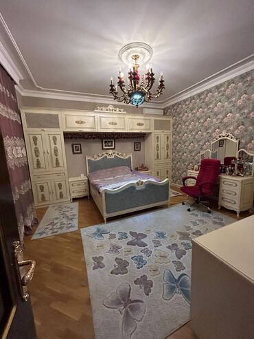 Həyət evləri və villaların satışı: Ağ şəhər 7 otaqlı, 530 kv. m, Yeni təmirli — 8