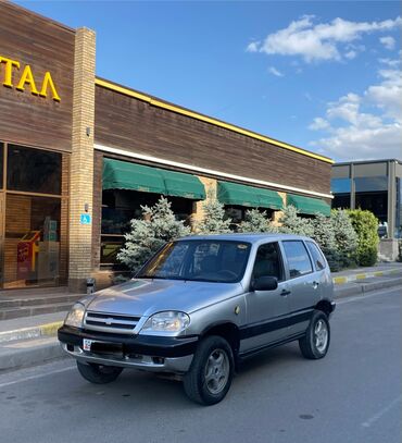 авто в рассрочку без первоначального взноса бишкек: Chevrolet Niva: 2004 г., 1.7 л, Механика, Бензин, Внедорожник