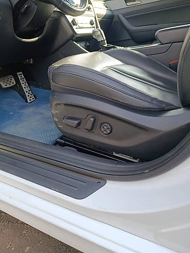 Другие автоуслуги: Сдаю в аренду Hyundai Sonata, белый седан бизнес-класса (рестайлинг) — 11