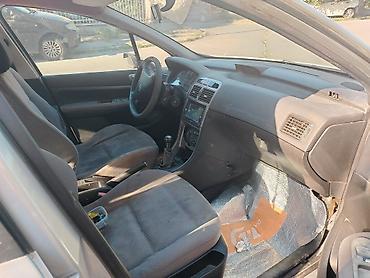 hsr 140: Peugeot 307, 5 vrata, srebrna boja. Benzin/dizel nepoznato sa ručnim — 3