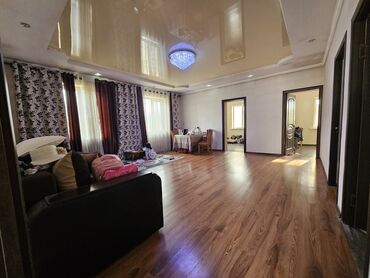 алтын ордо дом: Дом, 140 м², 4 комнаты, Собственник