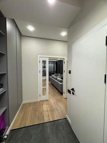 Долгосрочная аренда квартир: 2 комнаты, Риэлтор, Без подселения, С мебелью полностью — 5