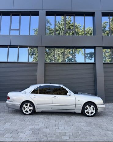 Mercedes-Benz: Mercedes-Benz E-Class: 1997 г., 4.3 л, Автомат, Бензин, Седан — 4