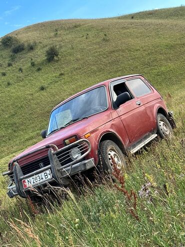 авто чихол: ВАЗ (ЛАДА) 4x4 Niva: 1.7 л, Механика, Бензин, Жол тандабас