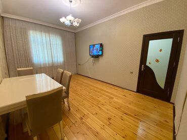 Həyət evləri və villaların satışı: Binəqədi qəs. 4 otaqlı, 110 kv. m, Yeni təmirli -da lalafo.az — 9 Həyət evləri və villaların satışı: Binəqədi qəs. 4 otaqlı, 110 kv. m, Yeni təmirli — 9