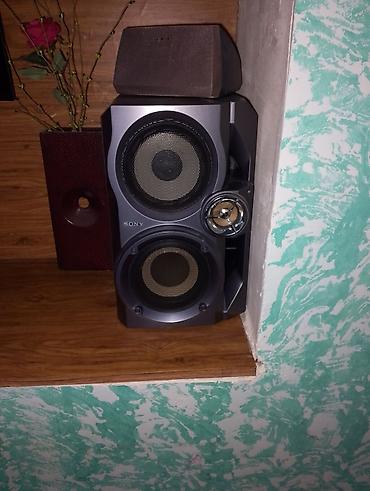 Musiqi mərkəzləri: Salam her kese muzkanı ceter Sony ses çox güclü radyo aux yer var disk — 3