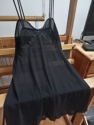 l velicina haljine: L (EU 40), New, color - Black