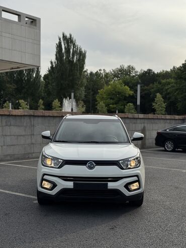 wolkswagen touran: Ssangyong : 2019 г., 1.6 л, Автомат, Дизель, Кроссовер