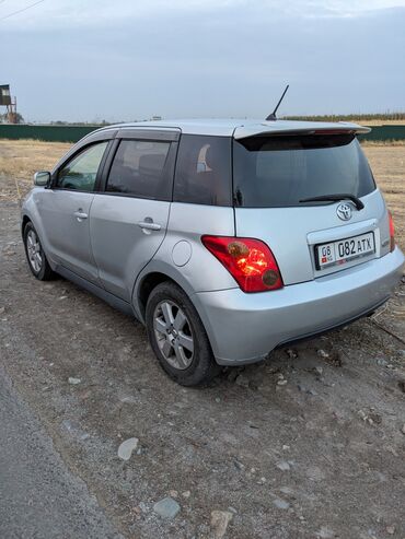 тацота ист: Toyota ist: 2003 г., 1.5 л, Автомат, Бензин, Хэтчбэк