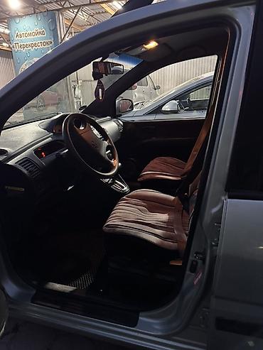 Hyundai: Hyundai Matrix: 2003 г., Минивэн — 3