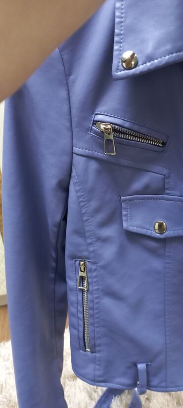 Kurtkalar: Deri Godekce Tezedir Etiketi uzerindedir. Hec geyinilmeyib Razmer S. M — 3