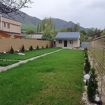 Продажа дач: Продается уютная дача в селе Арашан. Участок 8 соток, с выходом прямо — 12