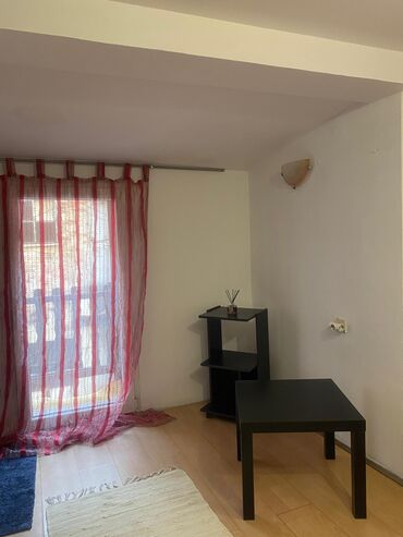 Dugoročni najam stanova: 3 sobe — 3