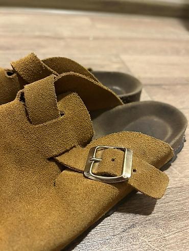 Digər ayaqqabılar: 1.Ботинки Натуральная кожа Размер 39 Цена 60 azn 2. Зимние ботинки — 6