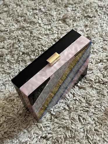 zara hm: Вечерний клатч-бокс Zara Один выход состояние 10/10 Продаю эффектный — 2