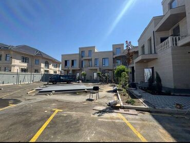 куплю дом в караколе: Таунхаус, 254 м², 5 комнат, Агентство недвижимости, ПСО (под самоотделку)