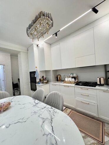 Продажа участков: 3 комнаты, 98 м², Элитка, 10 этаж, Дизайнерский ремонт