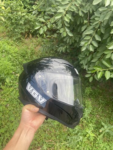 Шлемдер: Продаю мото шлем с не царапающим визором модель смотрите в интернете