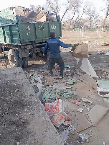 audu a4: Вывоз мусора - Самосвал с высоким бортом: помещается крупногабаритный — 2