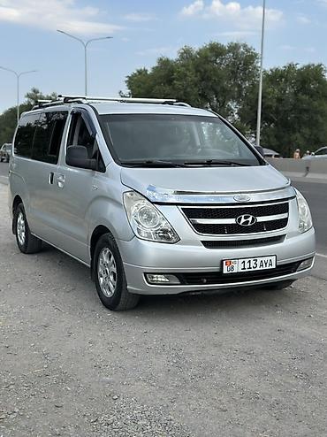 Унаа сатуу: Hyundai H-1: 2008 г., 2.5 л, Автомат, Дизель, Вэн/Минивэн — 2