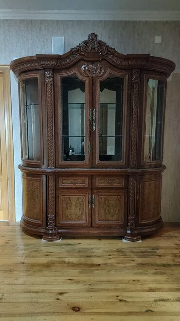 Qonaq otağı dəstləri: Servant, Kredit yoxdur