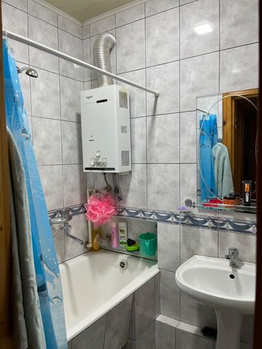 Köhnə tikili: Mingəçevir, 3 otaqlı, Köhnə tikili, 56 kv. m -da lalafo.az — 11 Köhnə tikili: Mingəçevir, 3 otaqlı, Köhnə tikili, 56 kv. m — 11