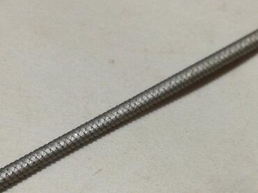 Ostali alati i mašine: Turpija poluokrugla 2x1mm, duzine 100mm (2148) Turpija poluokrugla – x — 8