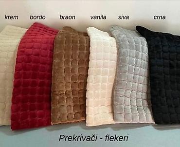 Prekrivači za nameštaj: Set od tri plisana flekera za ugaone garniture i sofe. Dimenzij: * — 7