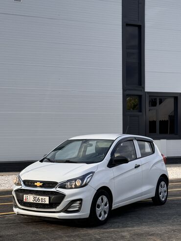 машина ошто: Chevrolet Spark: 2019 г., 1 л, Автомат, Бензин, Хетчбек