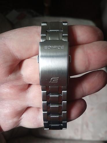 ciklama mindjuse: Casio Edifice hronograf sat – model EFR-552DY (module 5490) - Kućište — 3