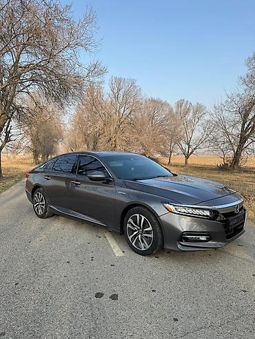 Honda: Honda Accord: 2018 г., 2 л, Вариатор, Гибрид, Седан at lalafo.kg — 6 Honda: Honda Accord: 2018 г., 2 л, Вариатор, Гибрид, Седан — 6
