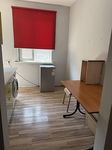тамчы комнаты: 25 м², Толугу менен эмереги бар — 4