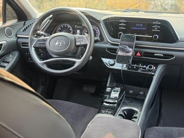 Hyundai: Hyundai Sonata: 2021 г., 2 л, Автомат, Газ, Седан — 8