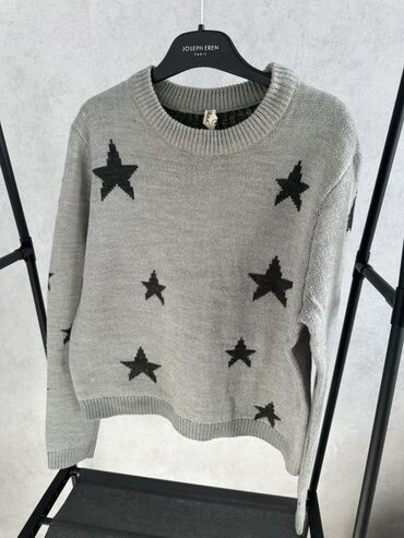 Dəstlər, kostyumlar: Qadın geyimləri dəsti – 4 məhsul 1) Tünd boz sweatshirt - Klassik — 4