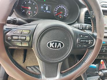 Kia: Kia Sorento: 2016 г., 2 л, Автомат, Дизель, Кроссовер — 10