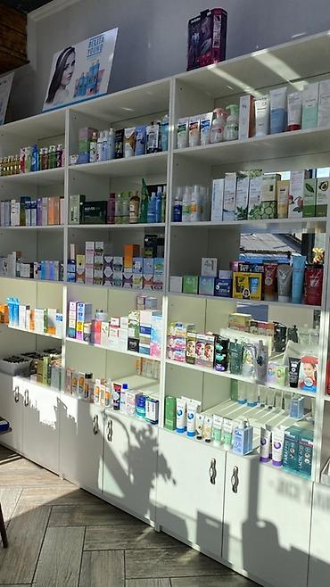 бьюти шоурум бишкек: Продам действующий бизнес. Магазин в аренде, 17м2. Чокана Валиханова — 8