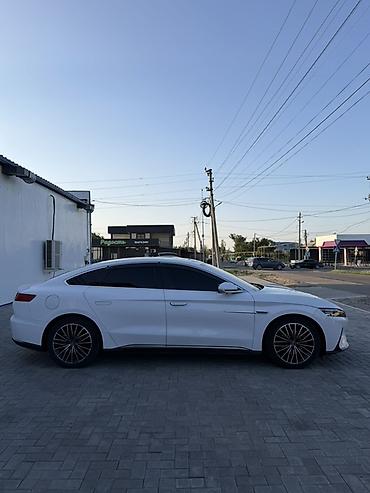 byd e9 1: BYD Han: 2021 г., Электромобиль, Седан — 5