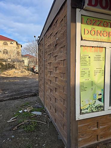 Будки, киоски: Satılır: Hazır köçürülə bilən fast food köşku Istenilen sahe uzre — 5