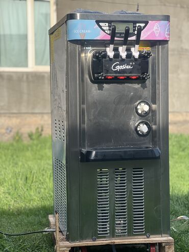 стабилизатор для мороженого: Аппарат для мороженого 
Фризер