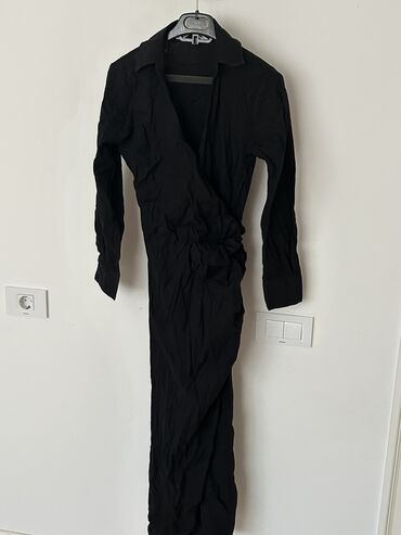 Dəstlər, kostyumlar: В связи с переездом в другую страну продам гардероб набором на размер — 10