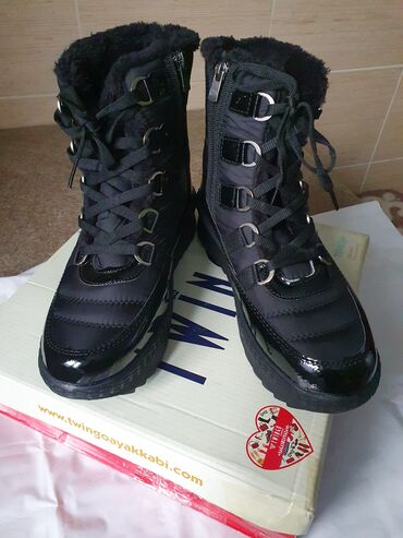 Сапоги: Продаем Новые зимние сапоги водооталкивающие внутри натуральный — 3
