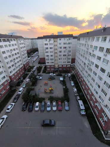 квартира в аренду в оше: 2 бөлмө, 67 кв. м, 106-серия жакшыртылган, 9 кабат, Евроремонт
