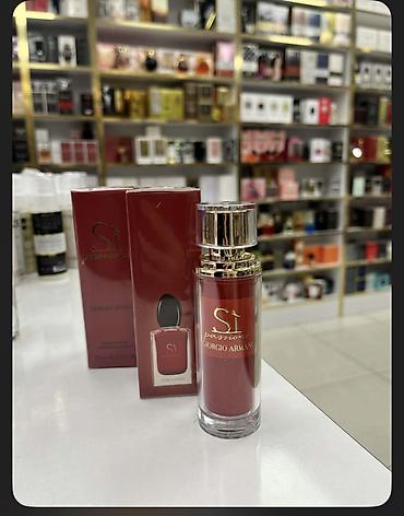 Parfemi: Parfemi
1600 din
mn — 18